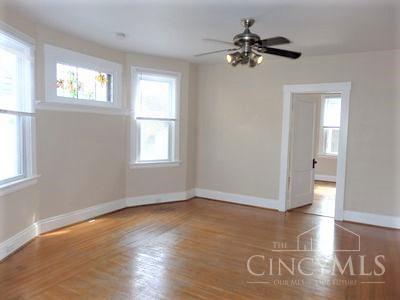 2715 Markbreit Avenue Property Photo 8