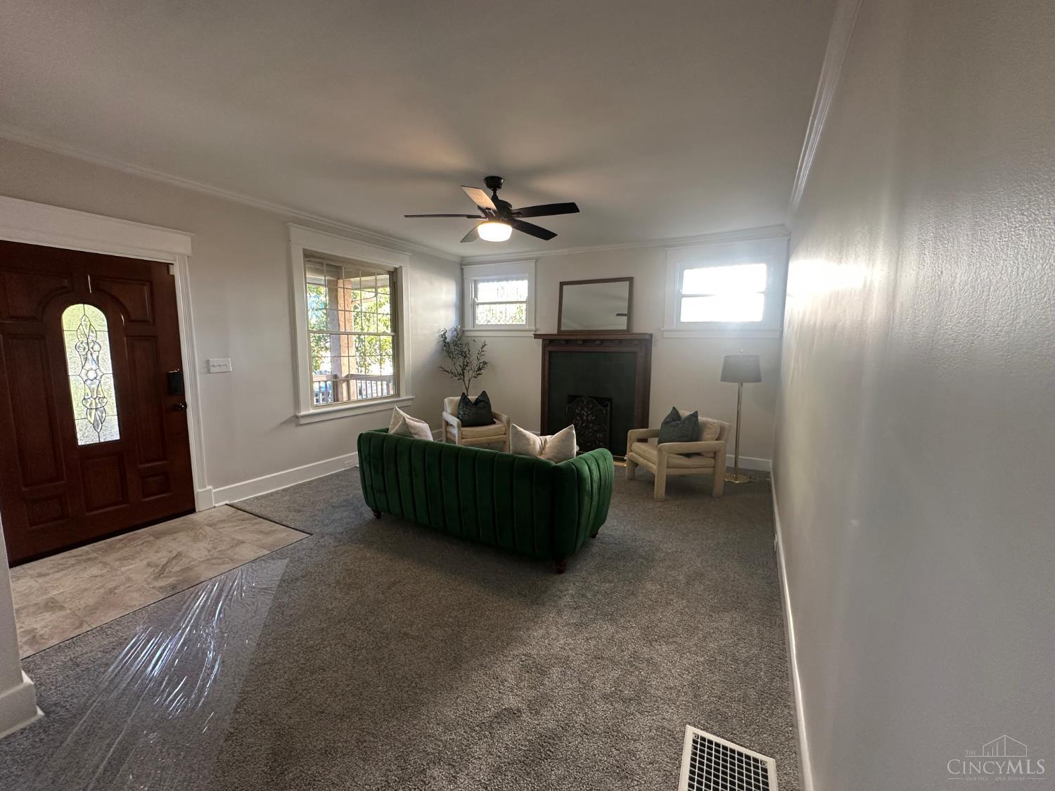 3257 Daytona Avenue Property Photo 8