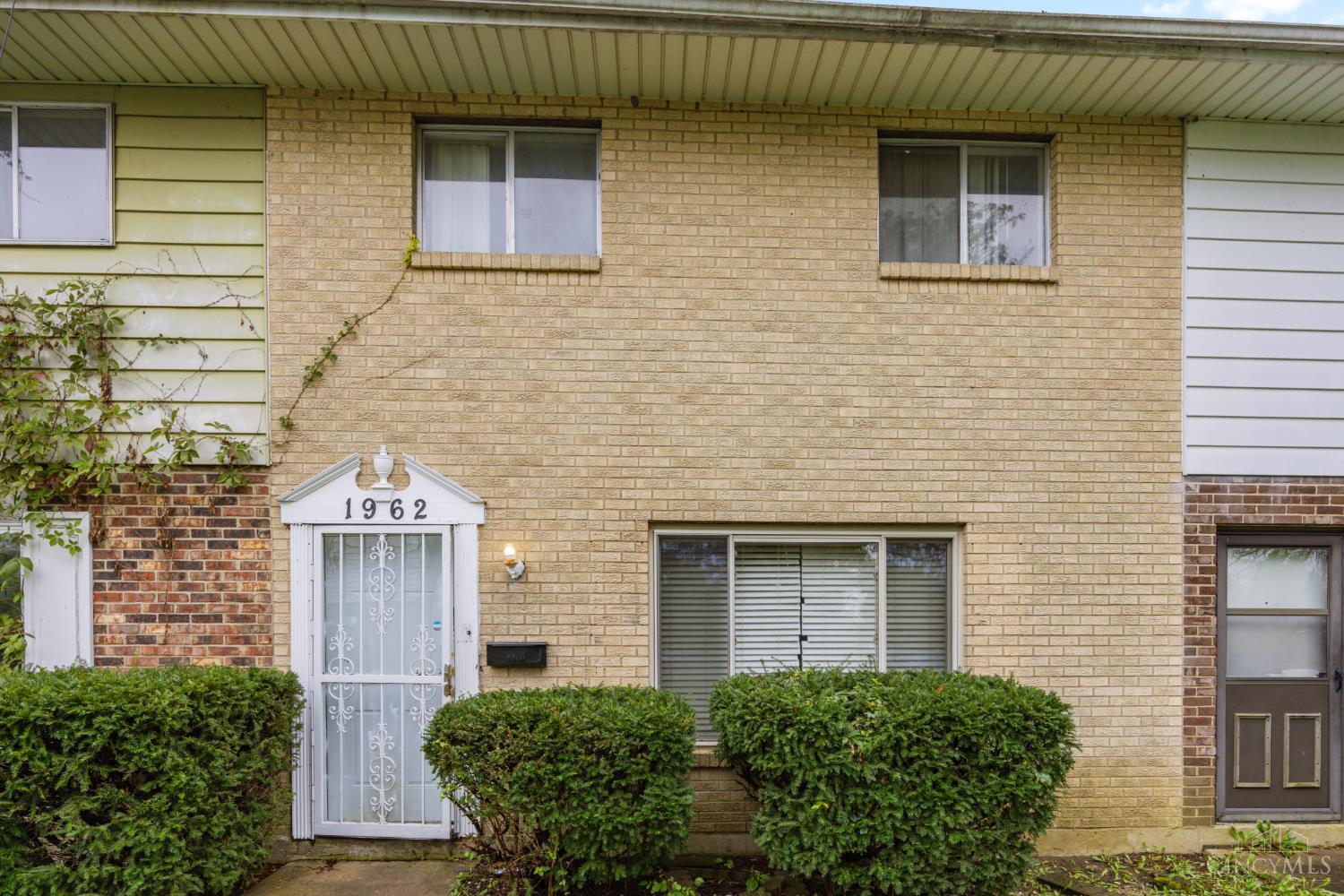 1962 Larkswood Drive Property Photo 1
