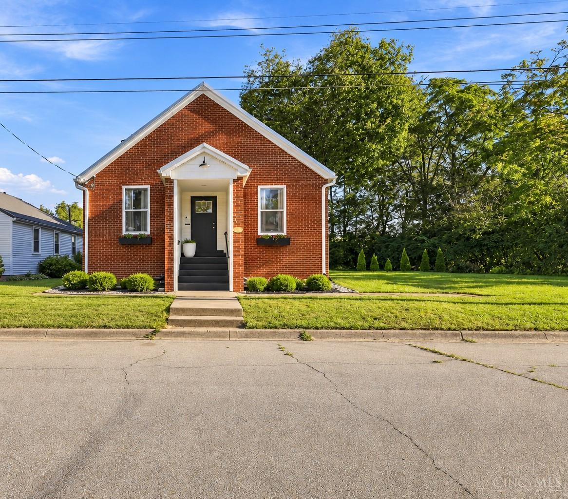 629 Spring Avenue Property Photo 1