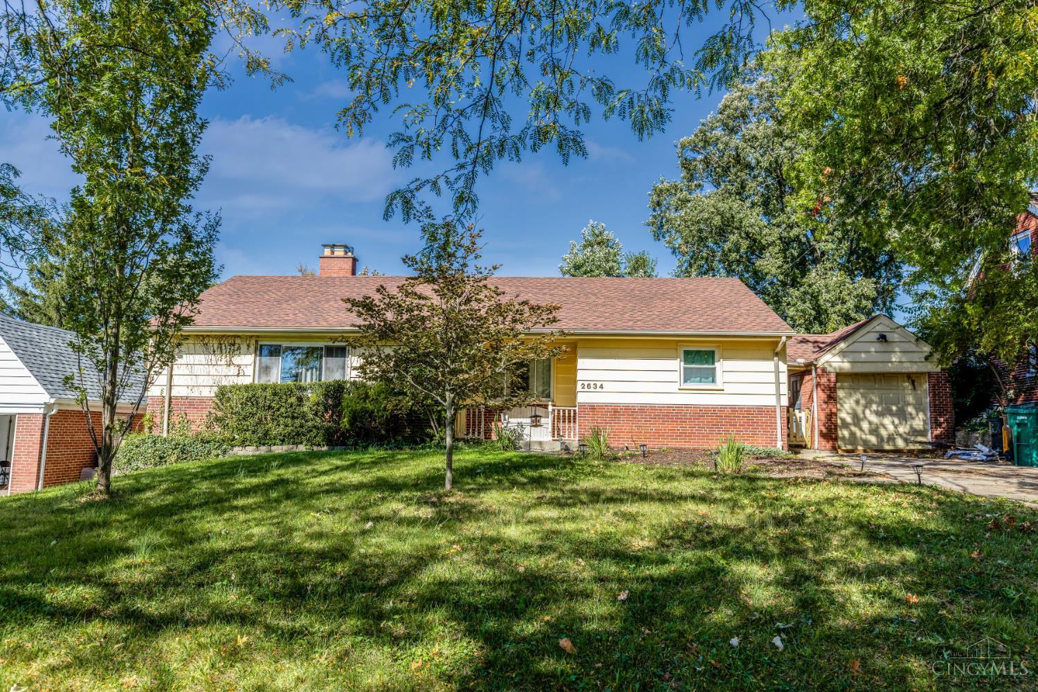 2634 Mount Airy Avenue Property Photo 1