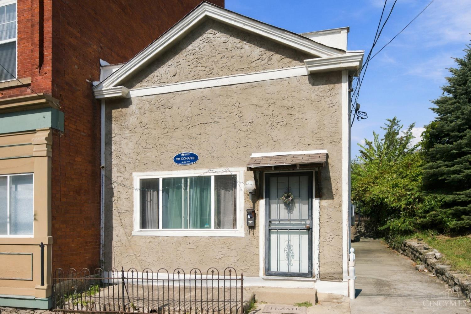 234 Donahue Street Property Photo 1