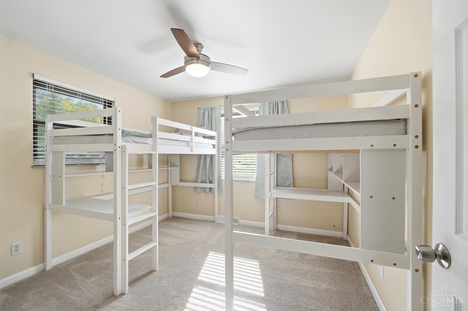 6996 Gary Lee Drive Property Photo 20