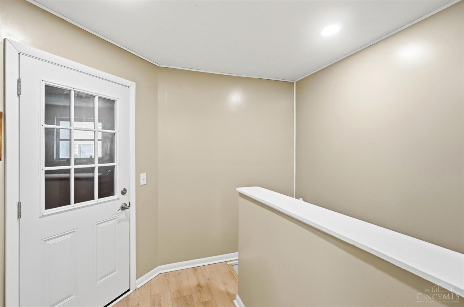 6996 Gary Lee Drive Property Photo 23