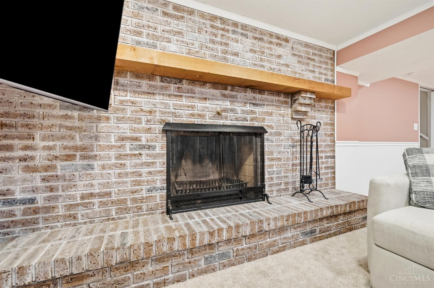 6996 Gary Lee Drive Property Photo 28