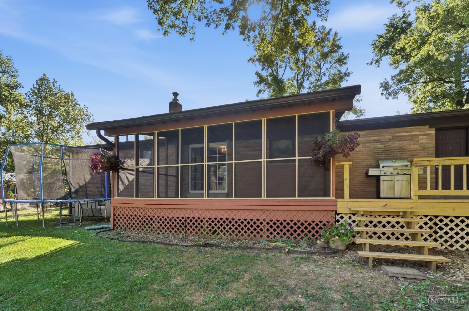 6996 Gary Lee Drive Property Photo 46
