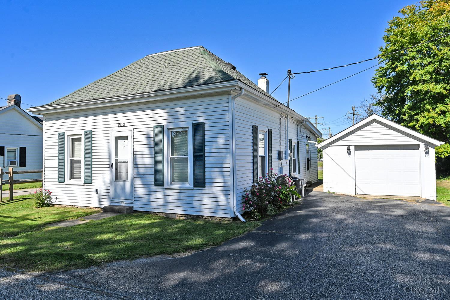 202 Short Street Property Photo 1