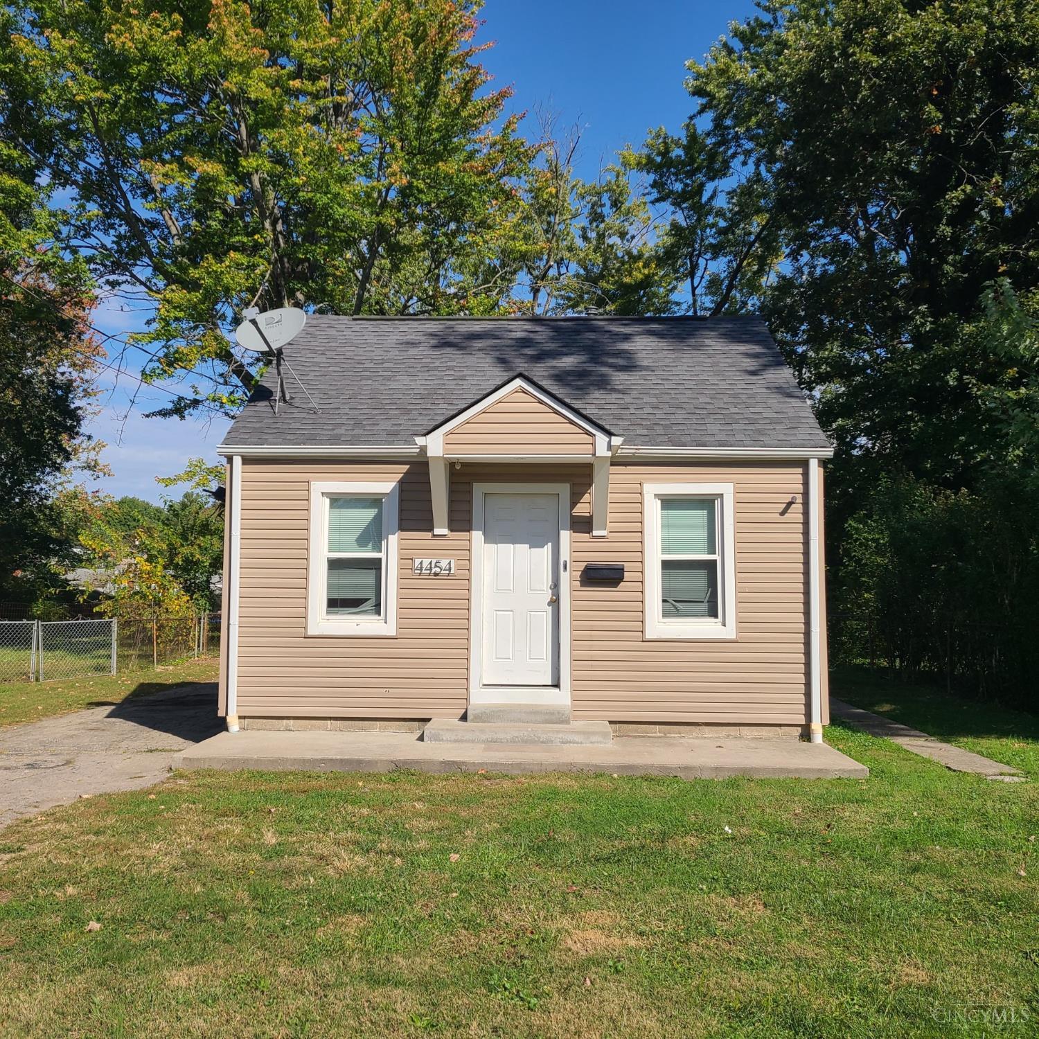 4454 Ellman Avenue Property Photo 1