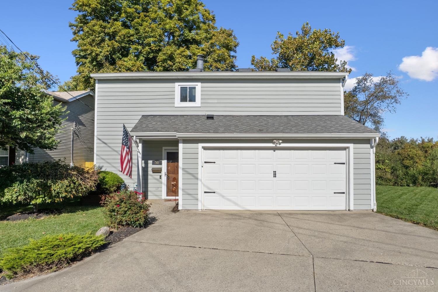 761 Riverside Drive Property Photo 1