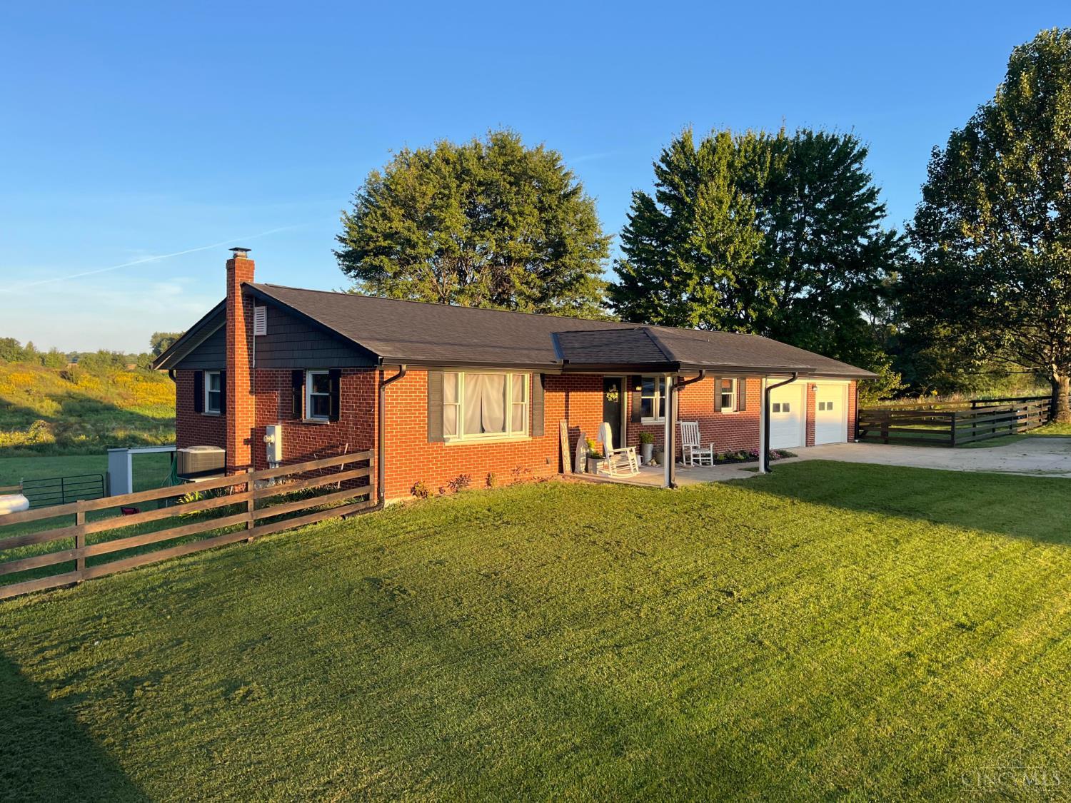 29471 Blue Creek Road Property Photo 1