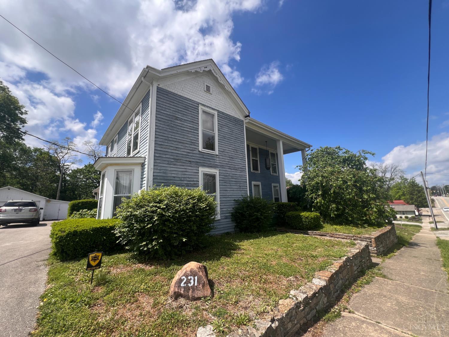 S 231 Main Street Property Photo 1