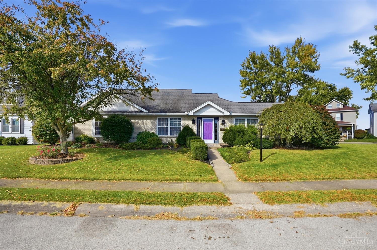 681 Vine Street Property Photo 1