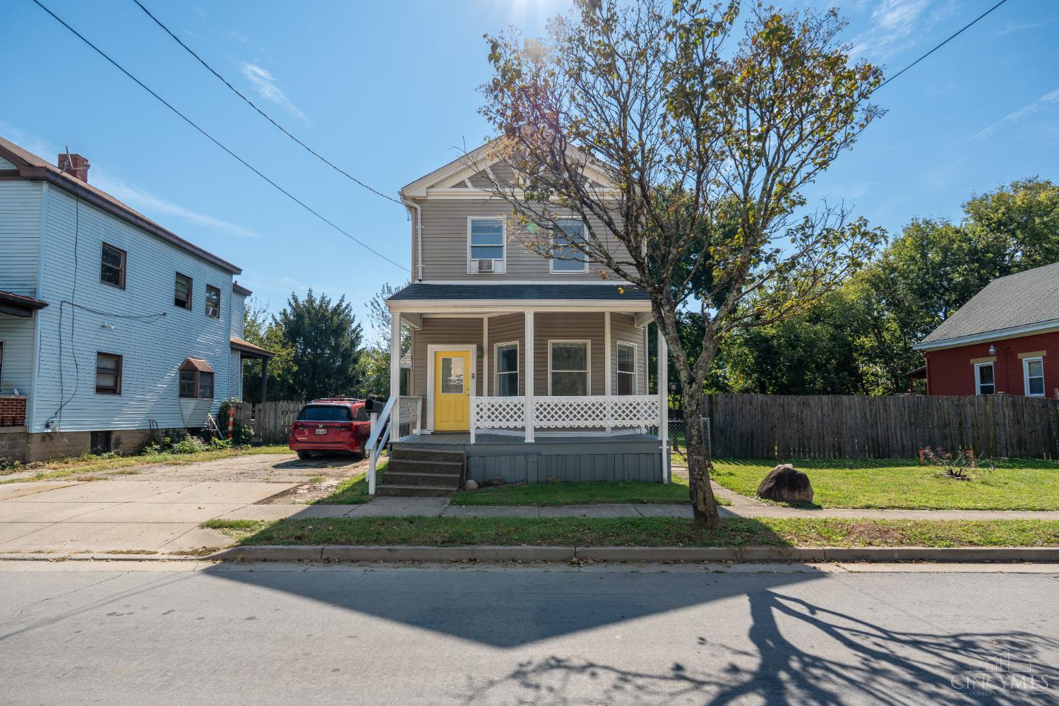 E 613 Epworth Avenue Property Photo 1
