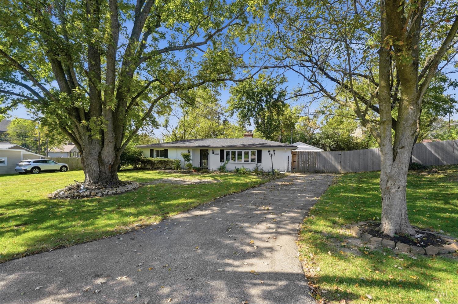 11049 Corine Avenue Property Photo 1