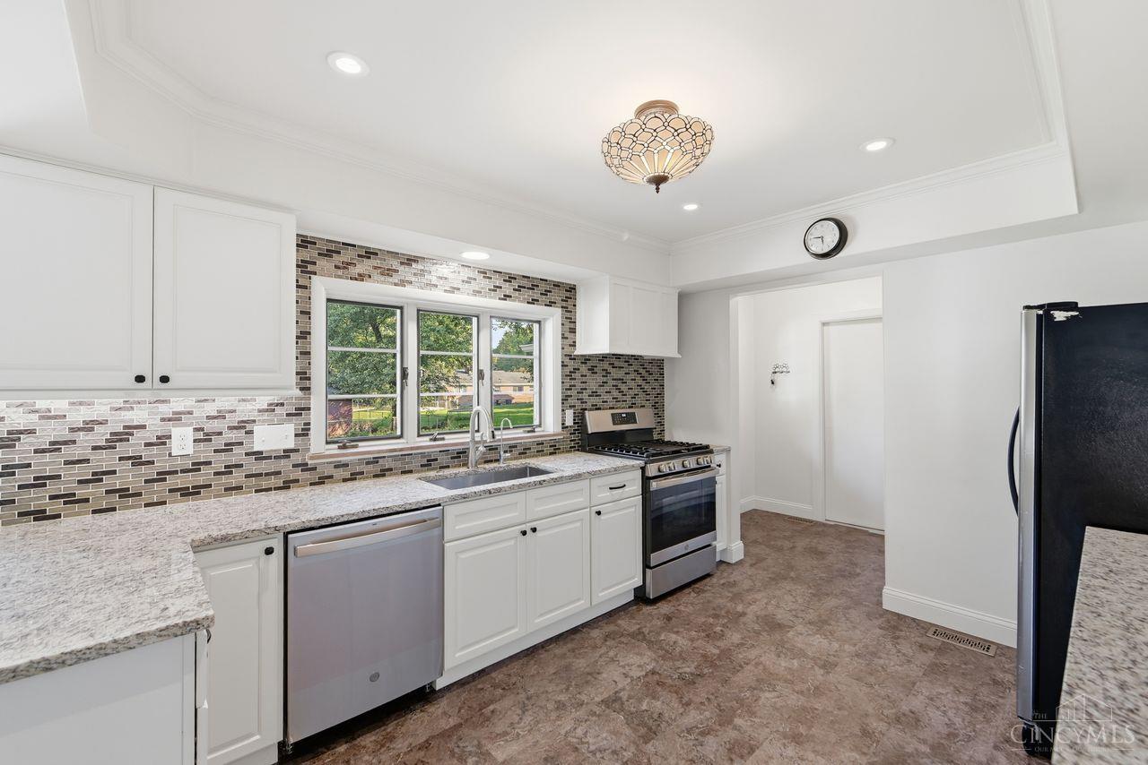 710 Fleming Road Property Photo 14