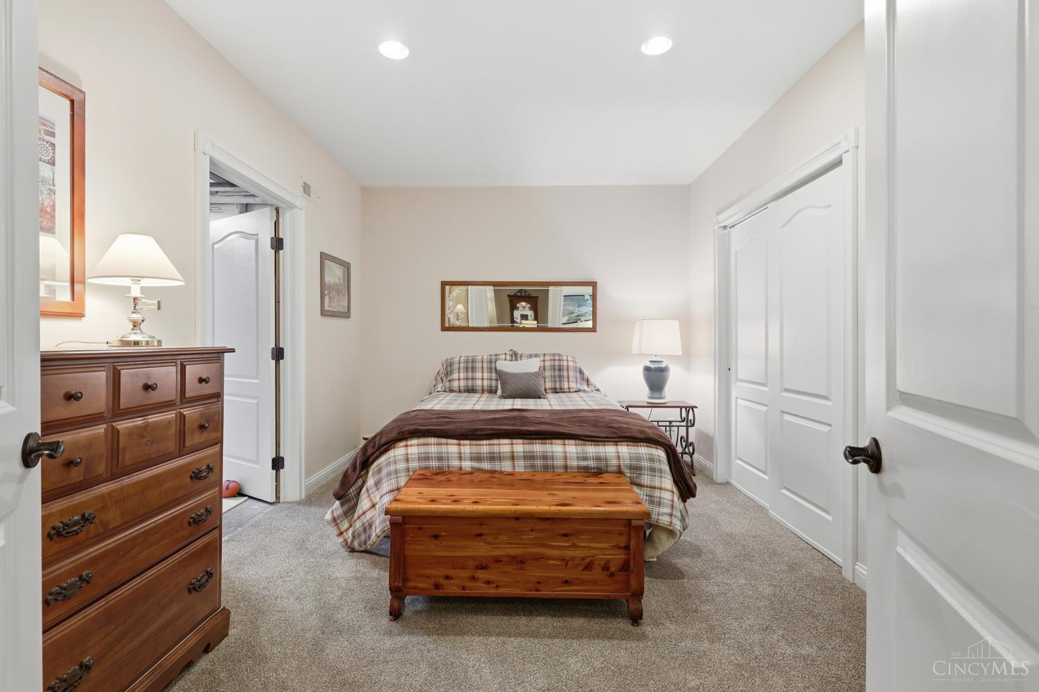 5811 Falling Brook Drive Property Photo 29