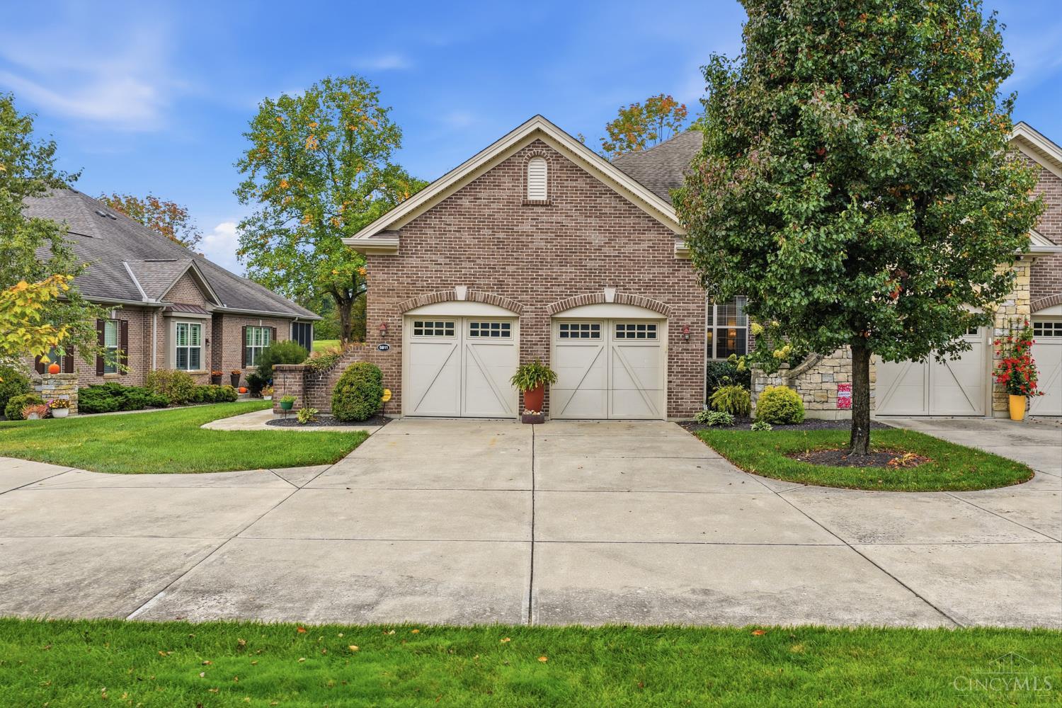 5811 Falling Brook Drive Property Photo 33