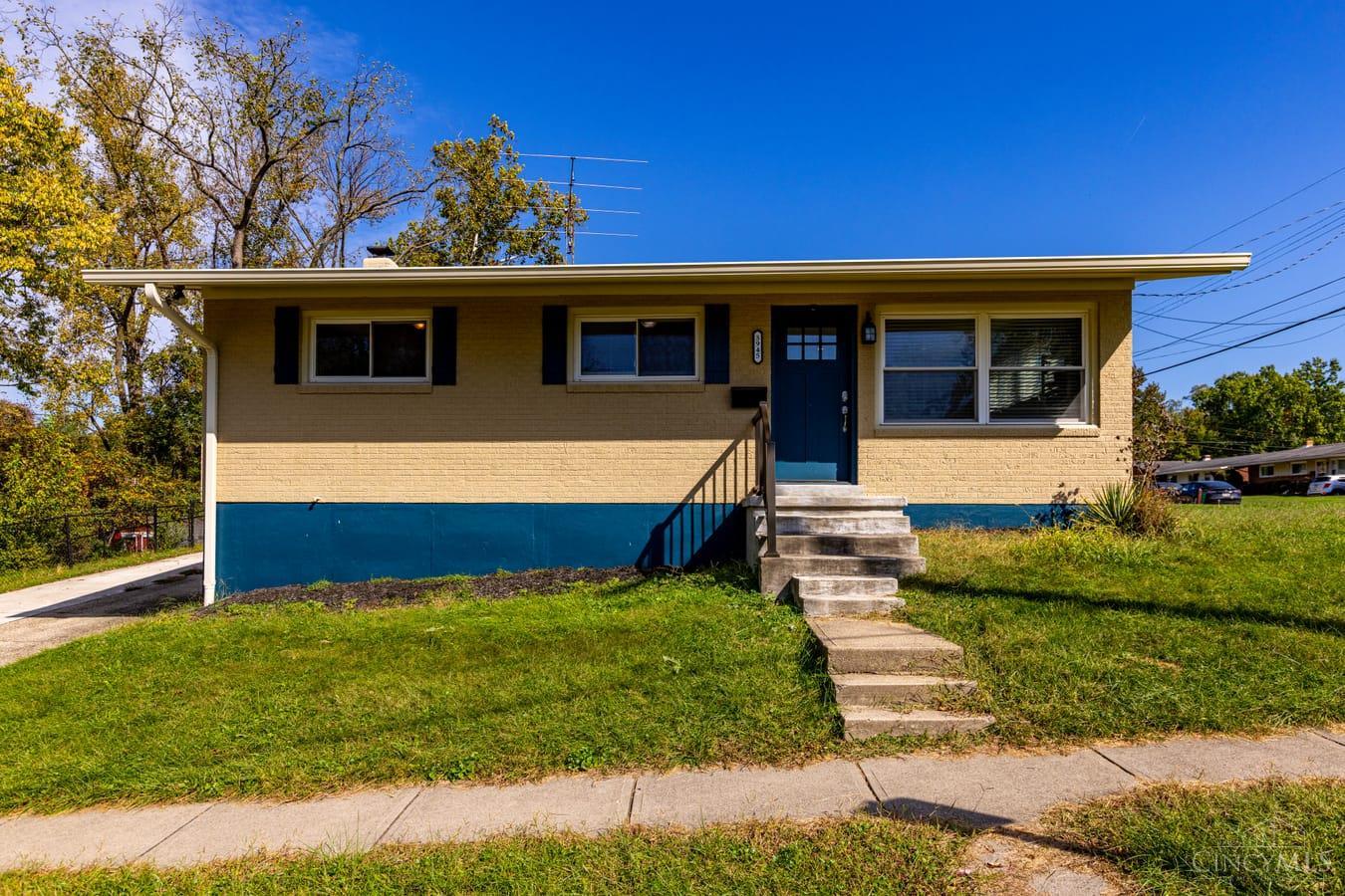 3945 Mantell Avenue Property Photo 1