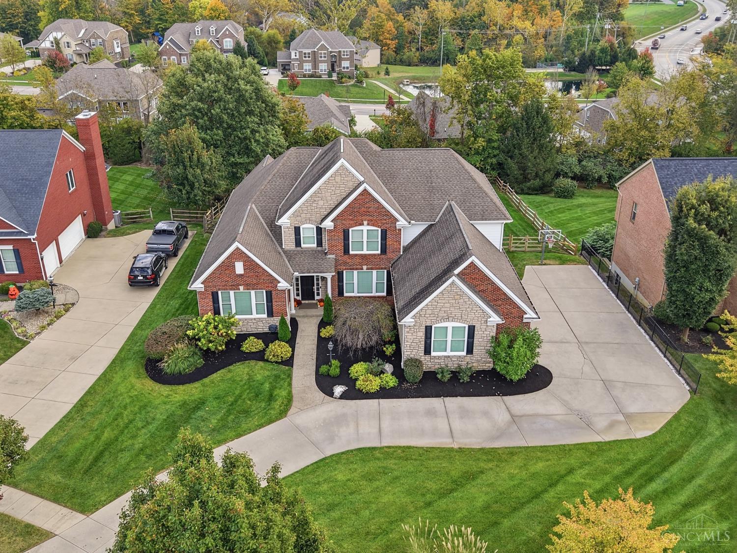 6583 Cherry Leaf Court Property Photo 1