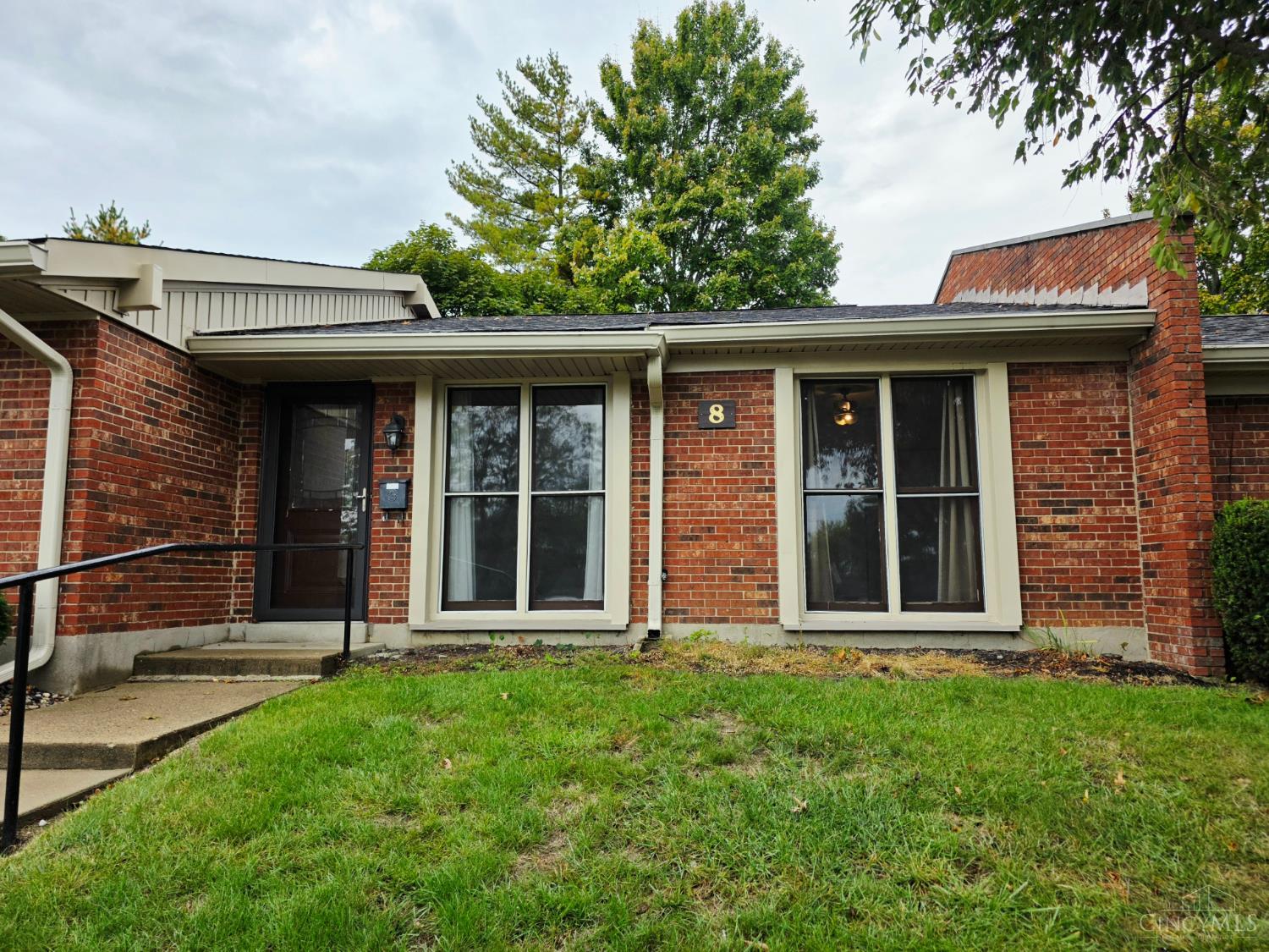 6135 Fairfield Road Property Photo 1