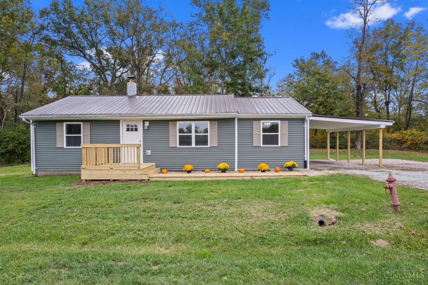 4728 Camp Run Road Property Photo 1
