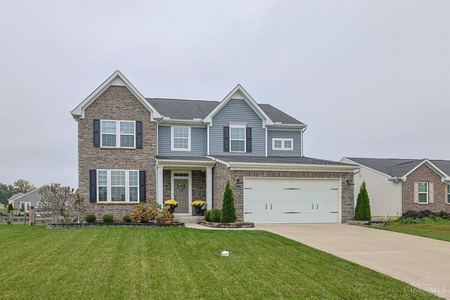 4005 Ivy Wood Drive Property Photo 1