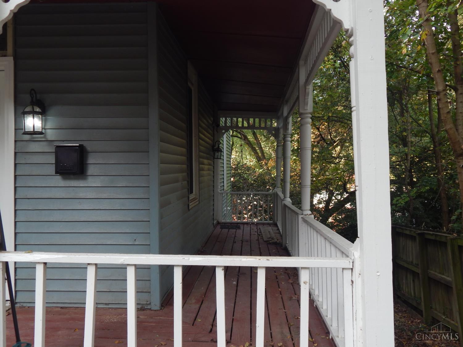 655 Steiner Avenue Property Photo 4