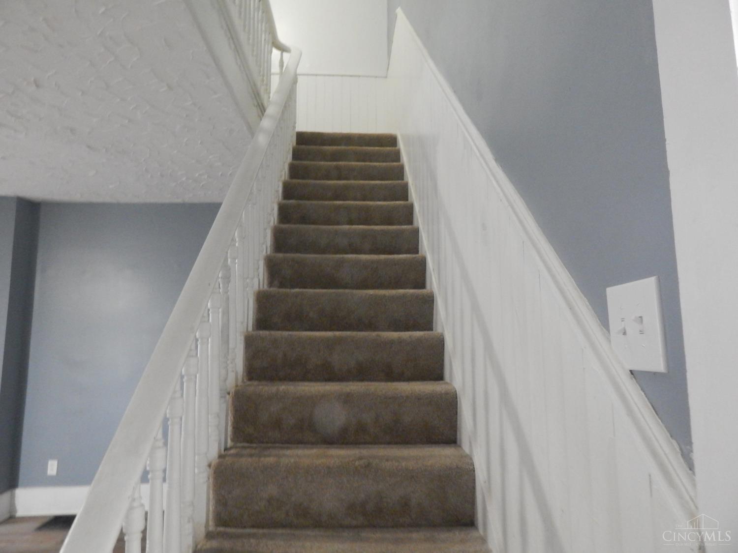 655 Steiner Avenue Property Photo 14