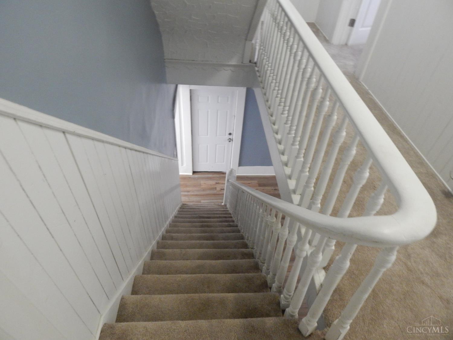 655 Steiner Avenue Property Photo 15
