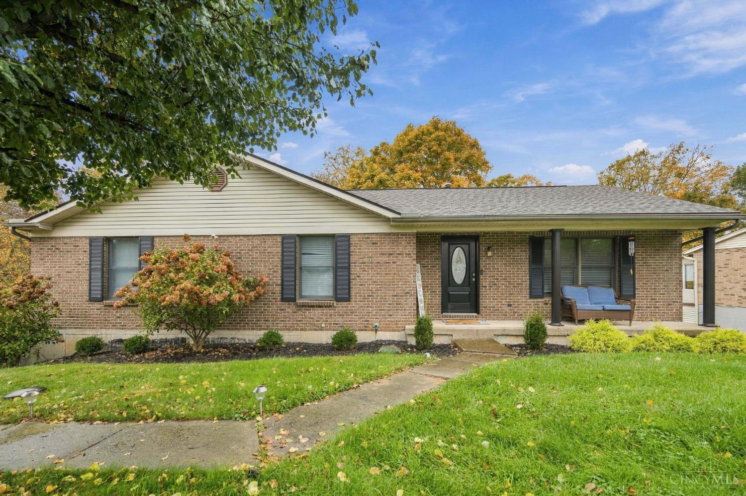 20511 Heather Court Property Photo 1