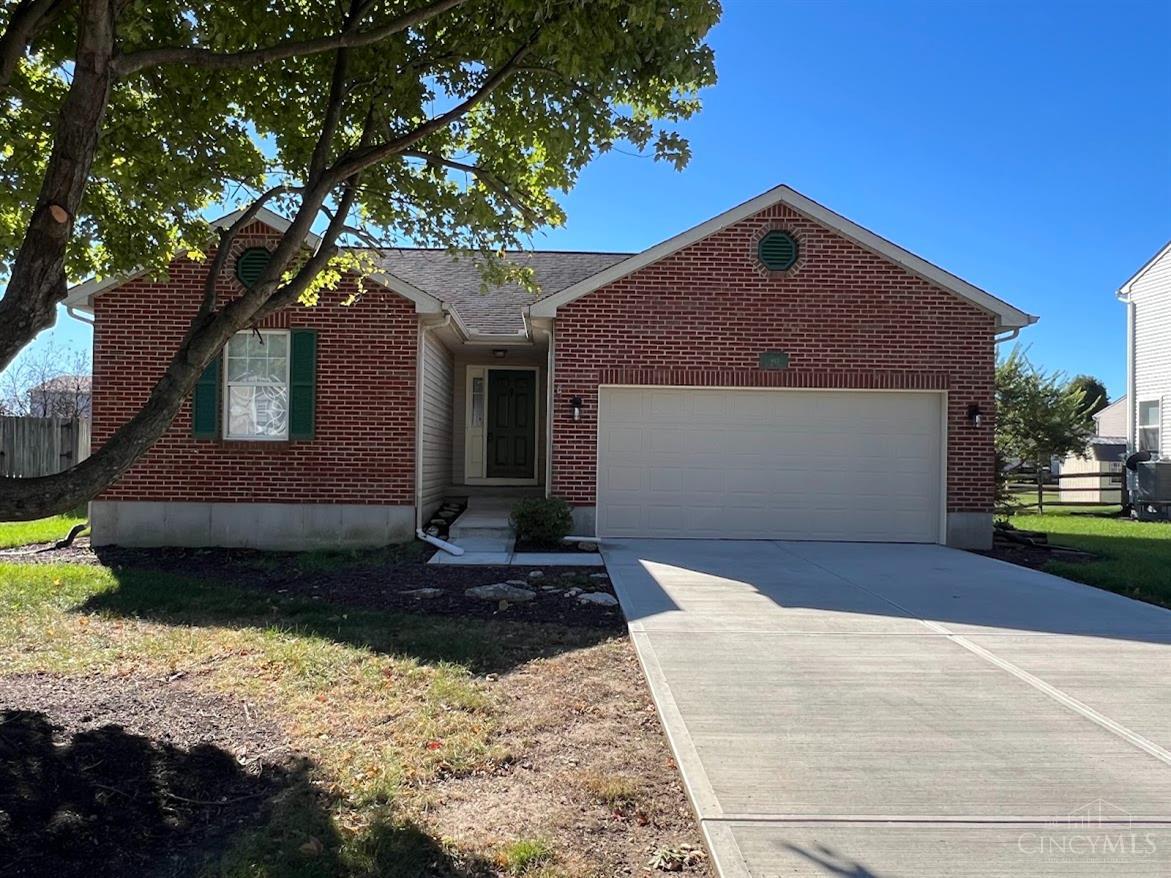 933 Autumn Court Property Photo 1