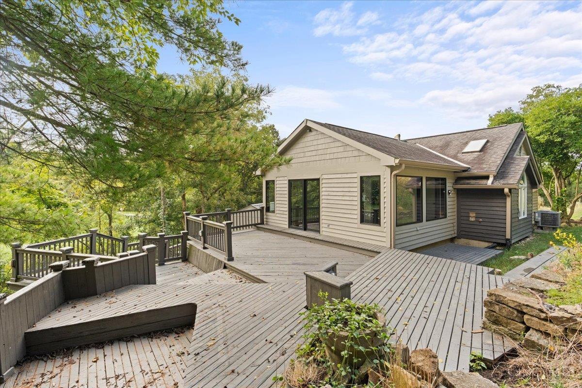 3315 Cole Road Property Photo 1