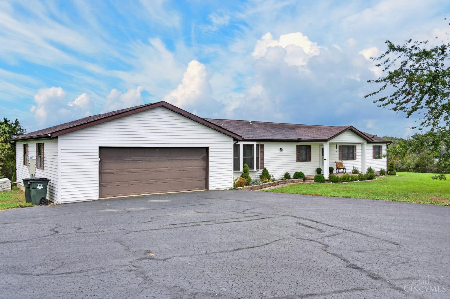 2769 State Route 73 Property Photo 1
