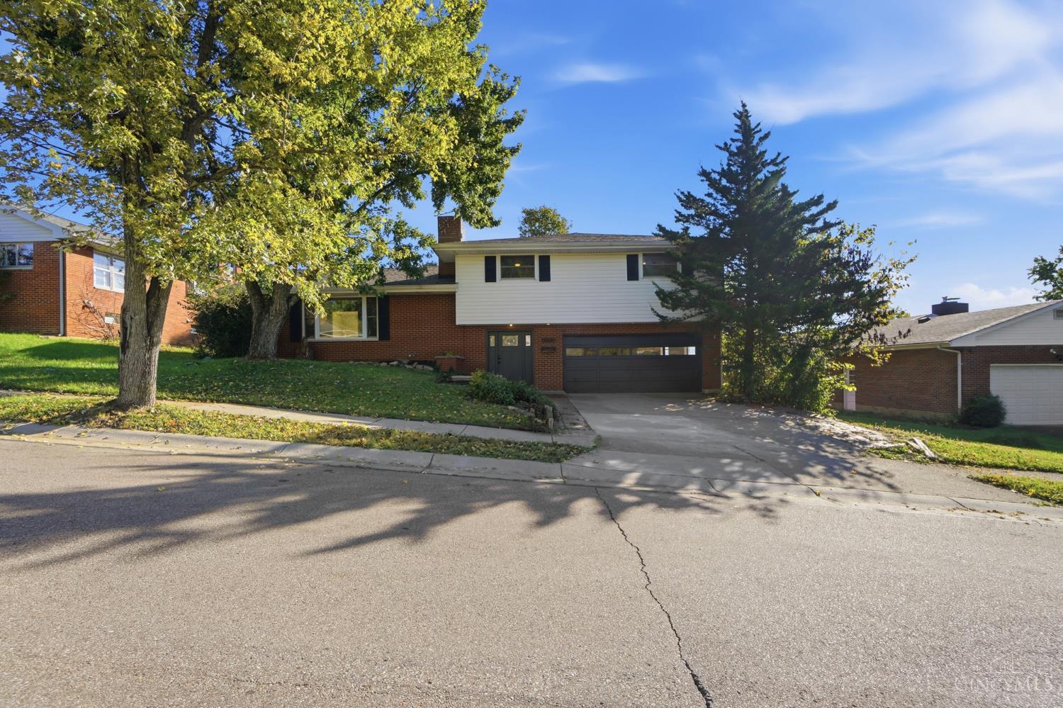 1192 Cadillac Drive Property Photo 1