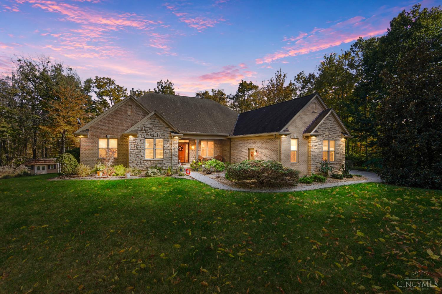 5088 Eagles View Property Photo 1