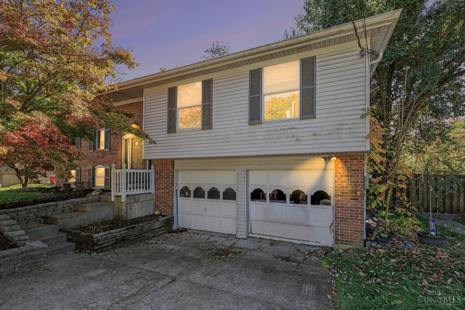 420 Westgate Drive Property Photo 1