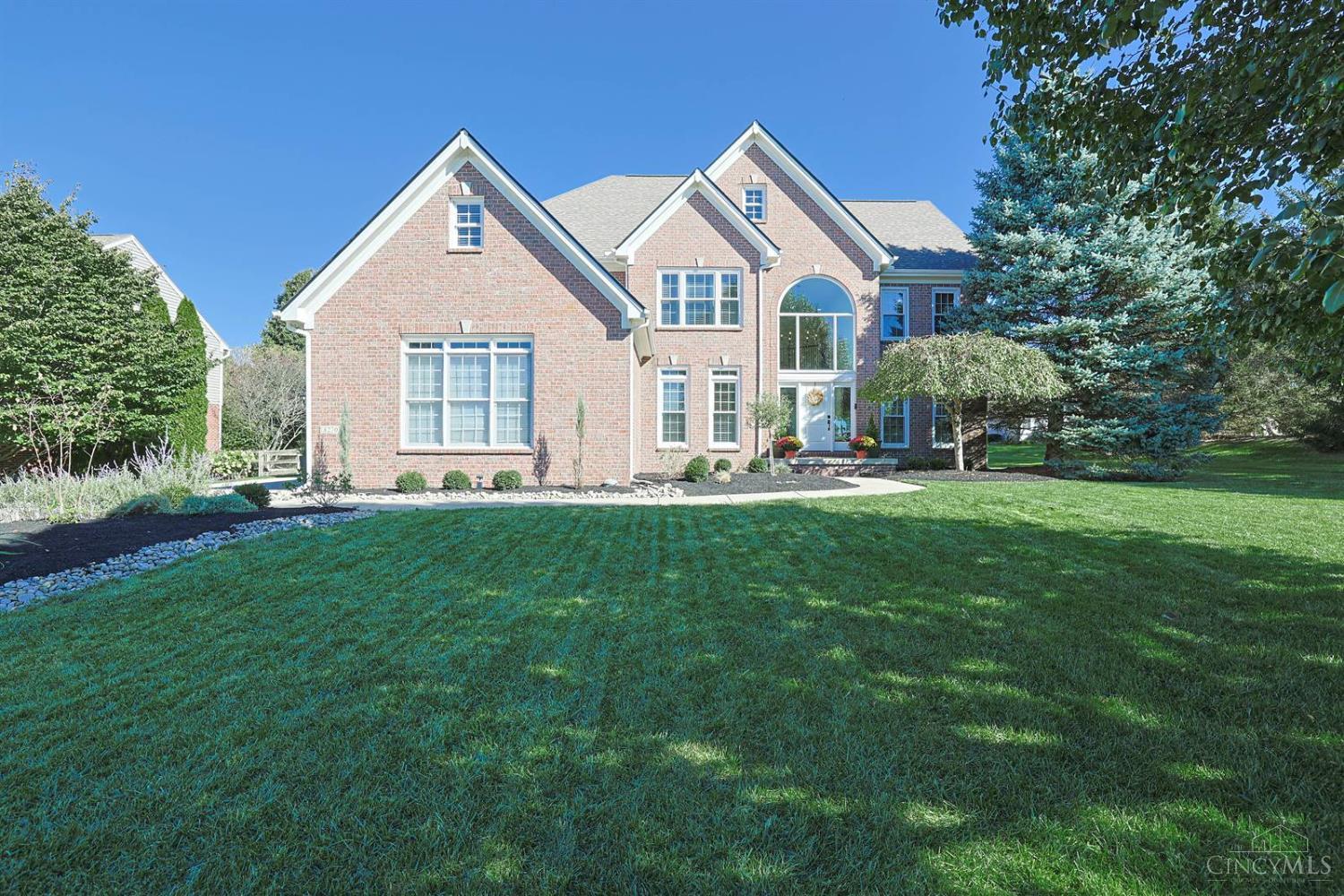 8270 Windsor Trail Property Photo 1