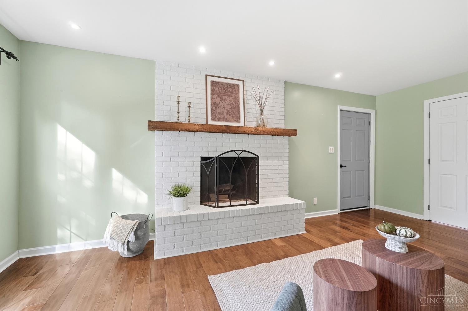 4470 Classic Drive Property Photo 14