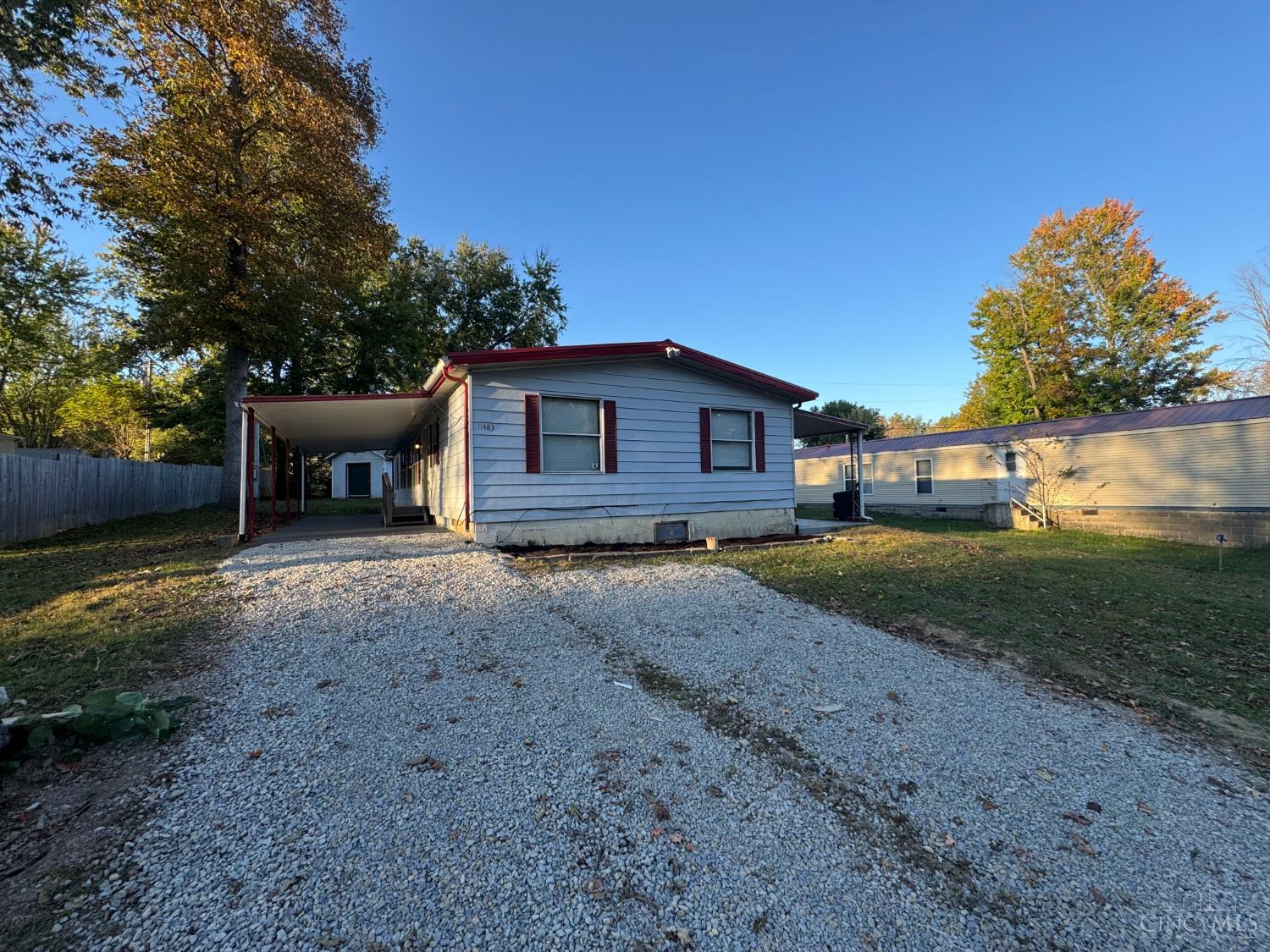 11483 Holiday Way Property Photo 1