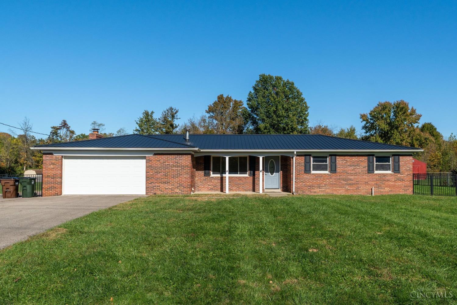 6710 Susan Drive Property Photo 1