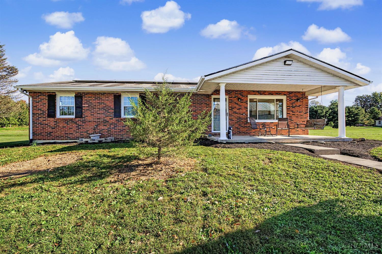 8533 Oregonia Road Property Photo 1