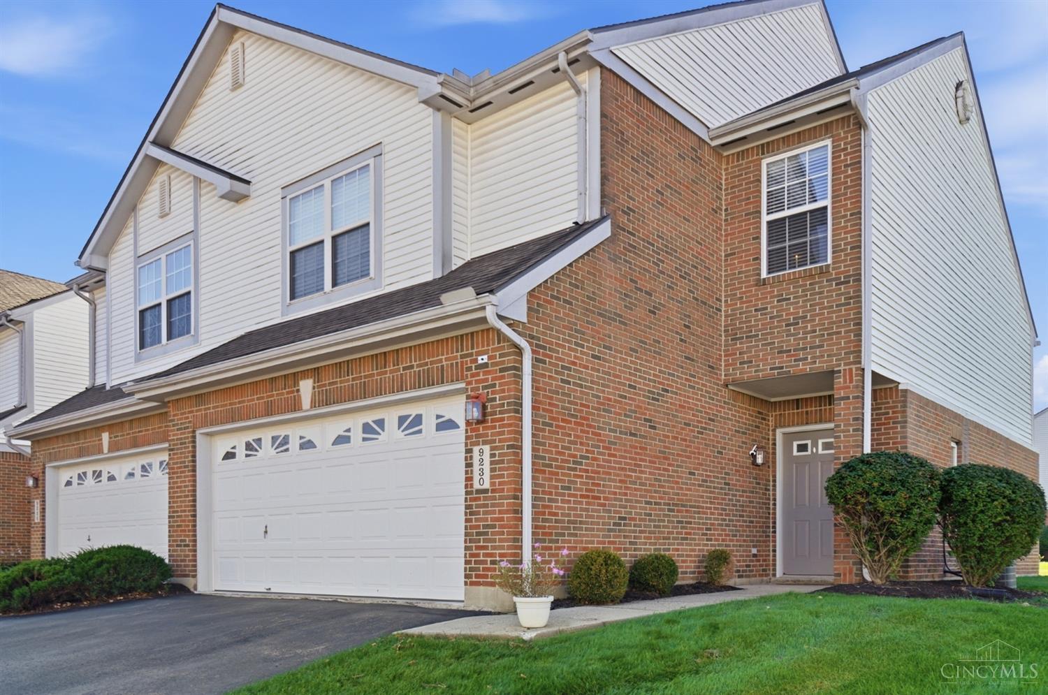 9230 Great Lakes Circle Property Photo 1