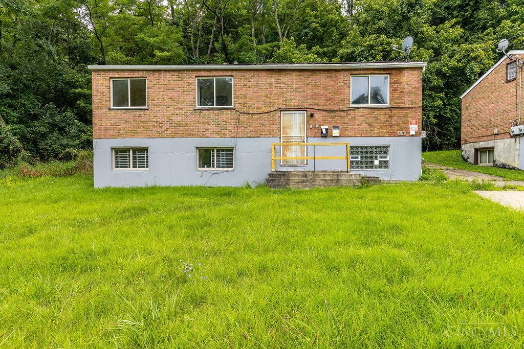 2117 St Leo Place Property Photo 1