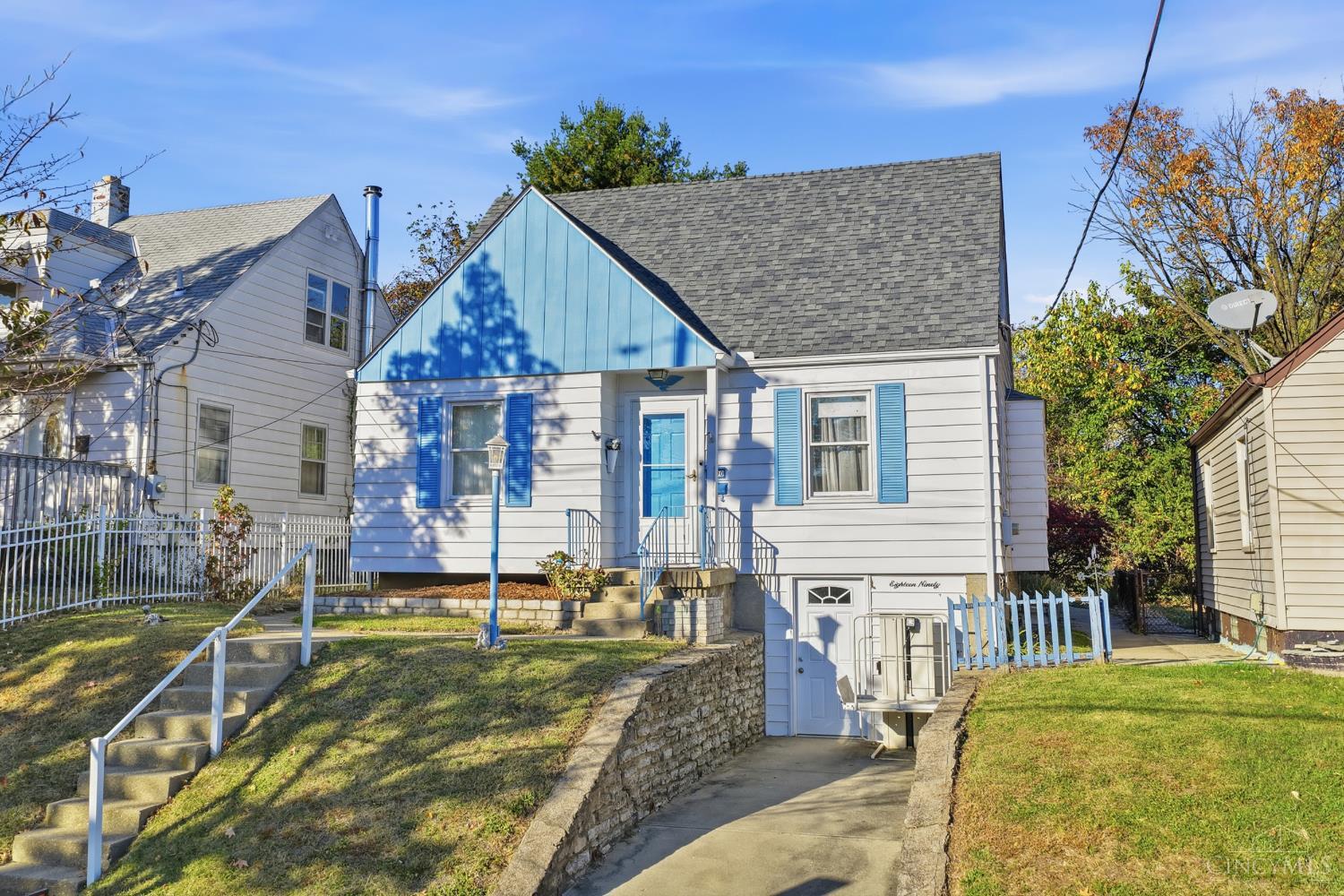 1890 Ashbrook Drive Property Photo 1
