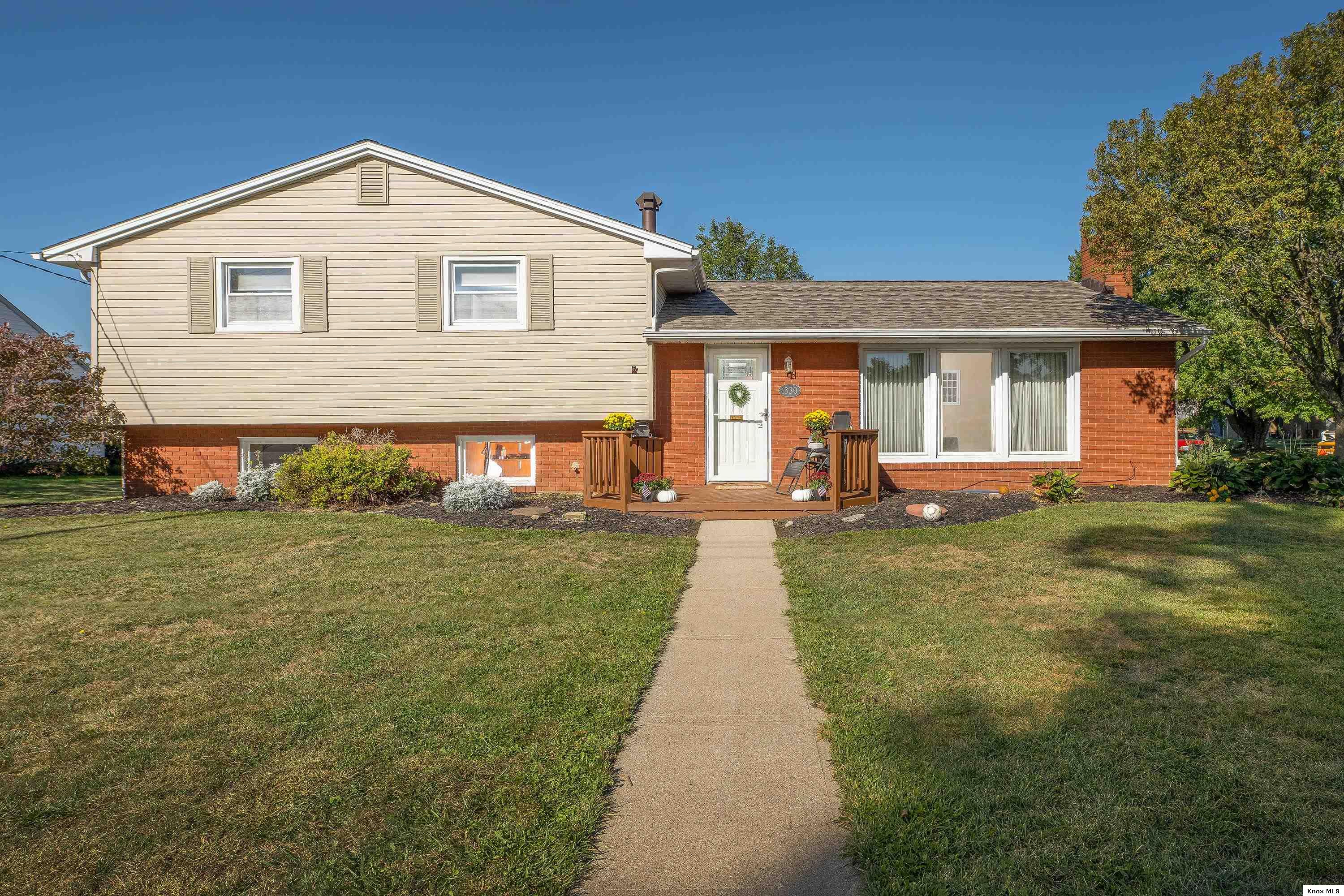 1330 Paul Boulevard Property Photo 1