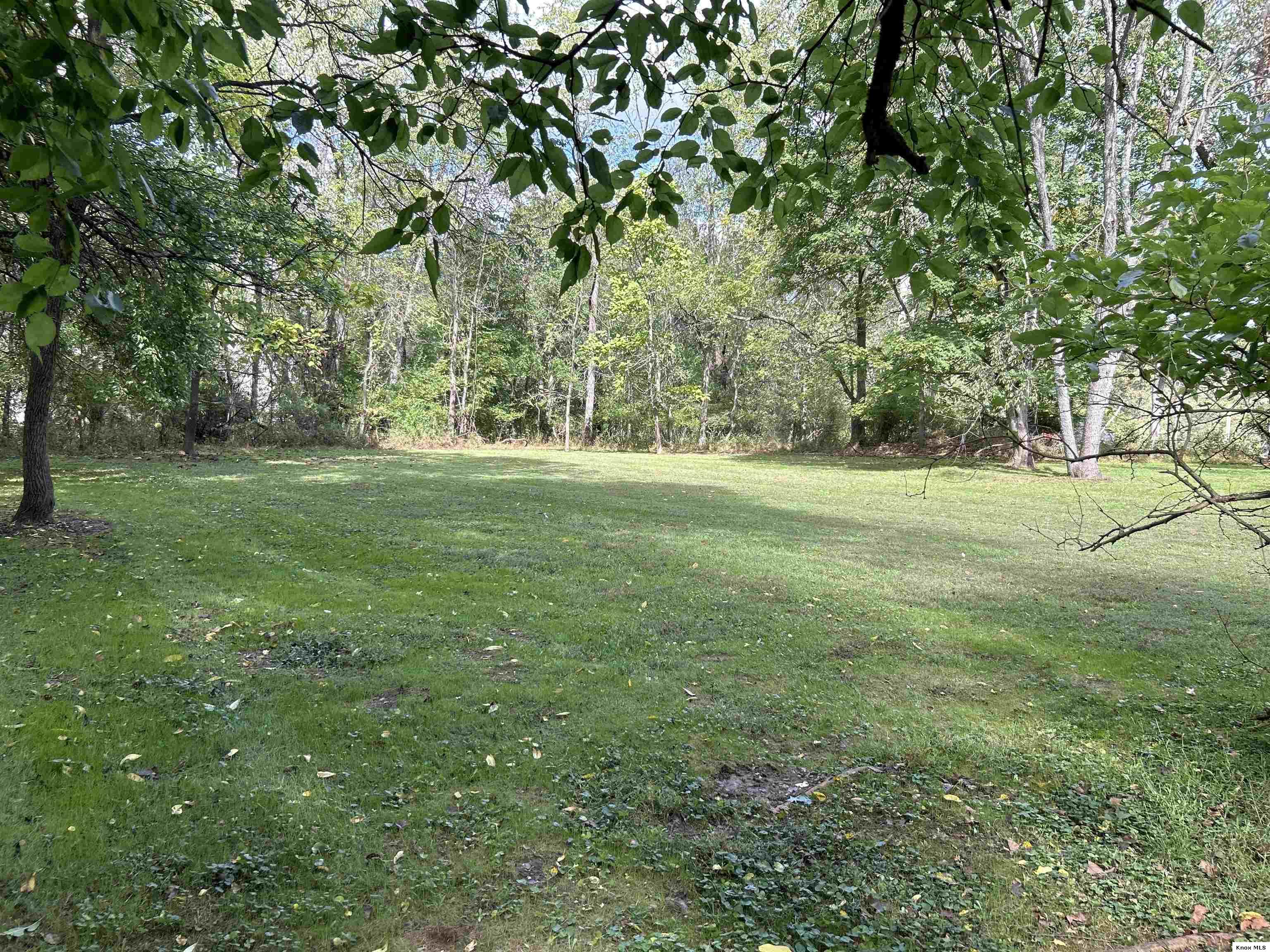 405 1/2 Gaskin Property Photo 3