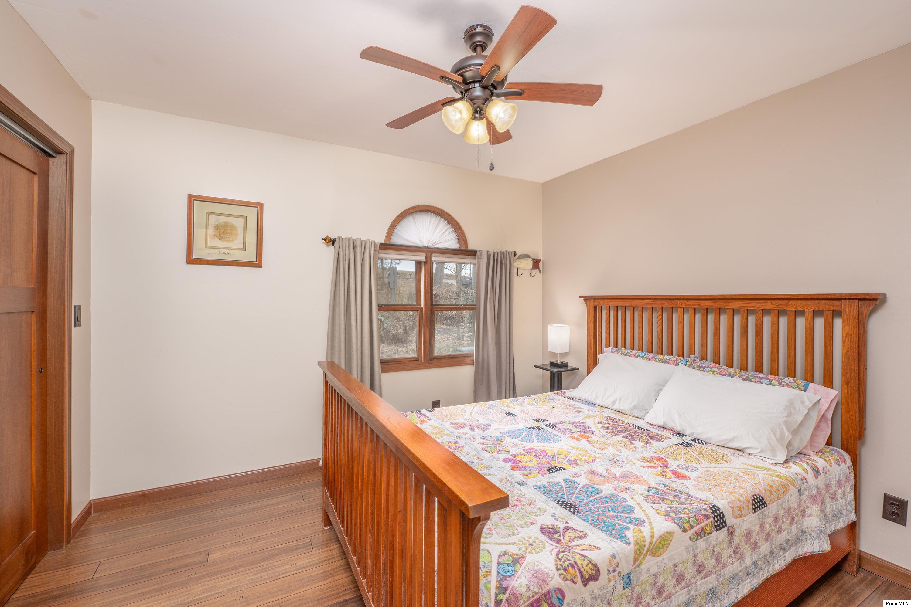 20860 Newcastle Rd Property Photo 20