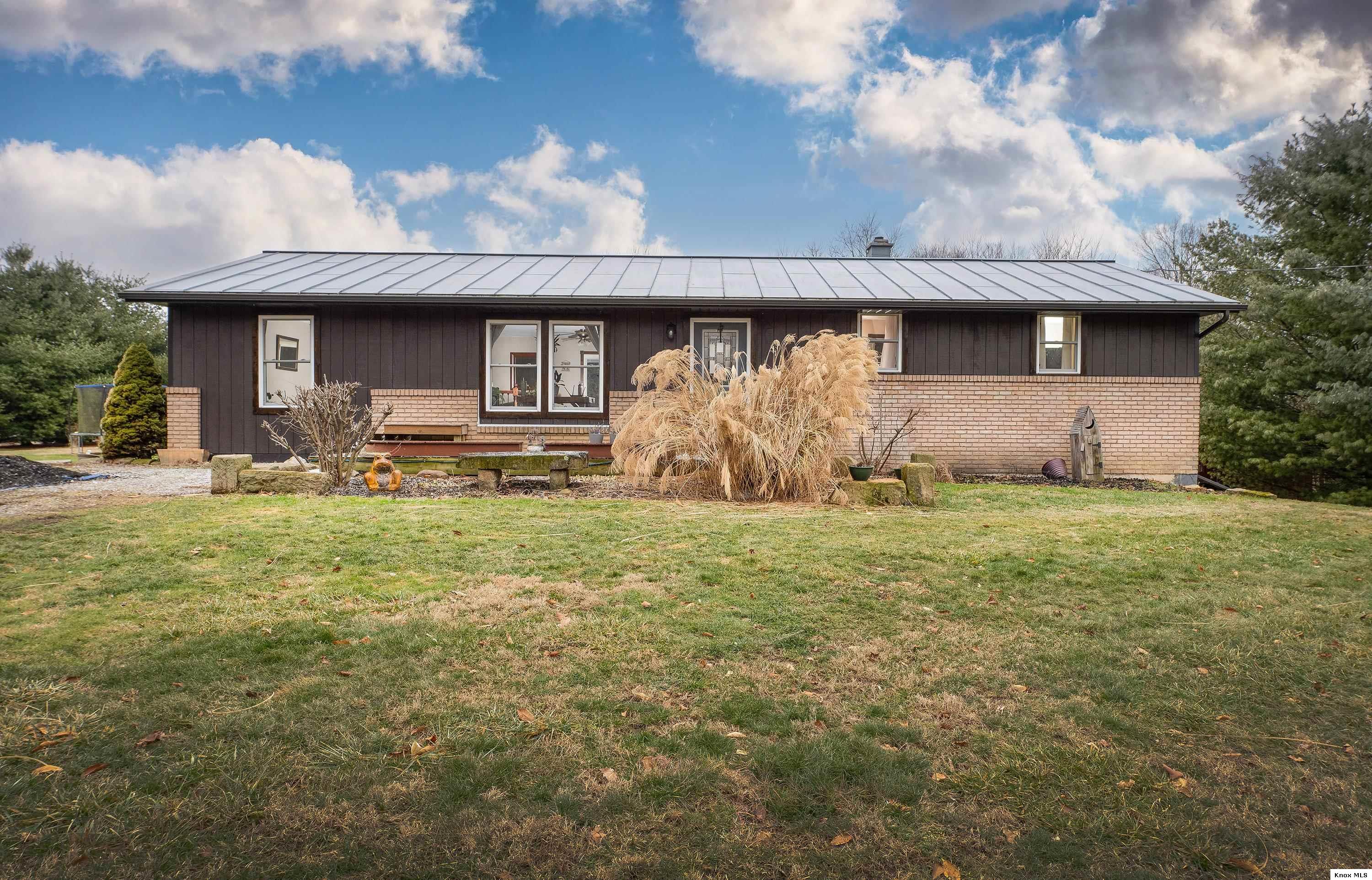 9508 Gregg Road Property Photo 1