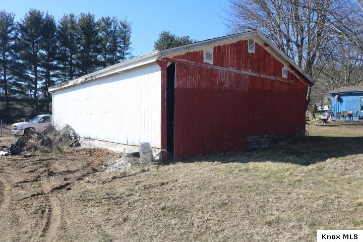 11250 Yankee St Property Photo 22