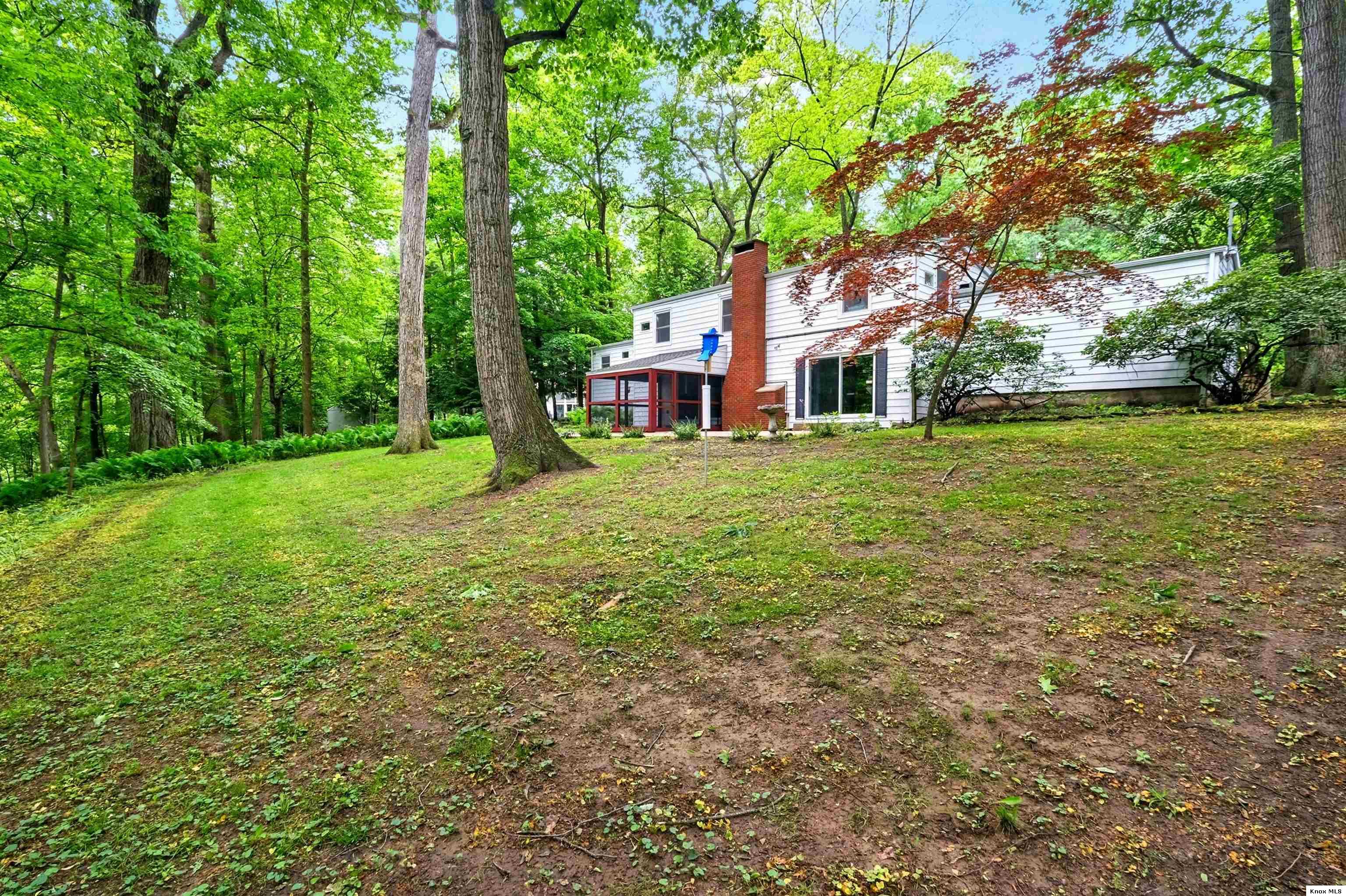 213 Kokosing Dr Property Photo 8